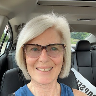 KarenMorral512's profile picture. 