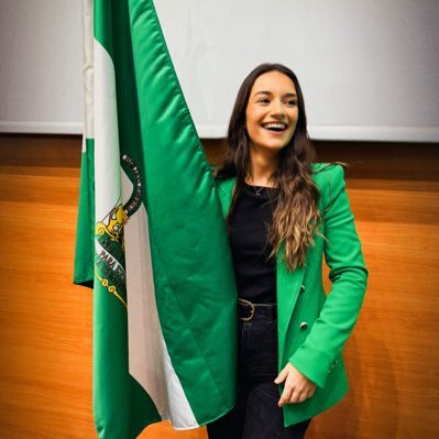 ✨ “𝙸𝚖𝚙𝚎𝚛𝚖𝚊𝚗𝚎𝚗𝚝𝚎.” • Secretaria de Comunicación Interna en @nnggandalucia • Concejal del Partido Popular en Jaén 💜