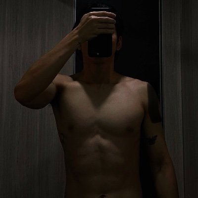 Submissive Bottom ⬇️
Sometimes SIDES ↔️
Loves Outdoor 🚶🏻🏃🏻
Travel ✈️
Food 🍛