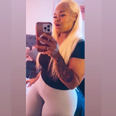 #TheBlackMariylnMonroe 💸👑🔅At The Top Of Every 🥷🏾 WishList🔅Follow My Tiktok: jerseysmilez 10k INSTAGRAM: Smilez.jerseysmilez