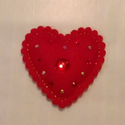Des créations originales en 1 seul exemplaire ! Chaque article de ma boutique vous rendra unique 🎀🎁💫