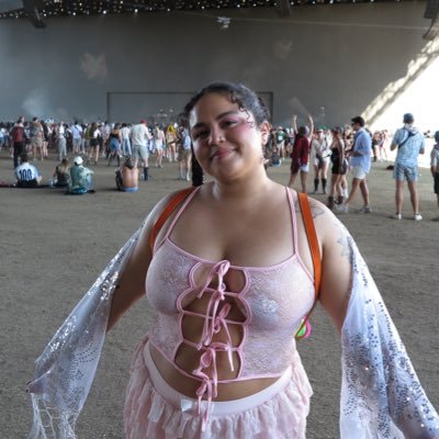 ☉ 𝒜𝓇𝒾𝓮𝓈 ☽ 𝒜𝓇𝒾𝓮𝓈 ↑ 𝒜𝓇𝒾𝓮𝓈 🔮 probably on my way to another show or festival
