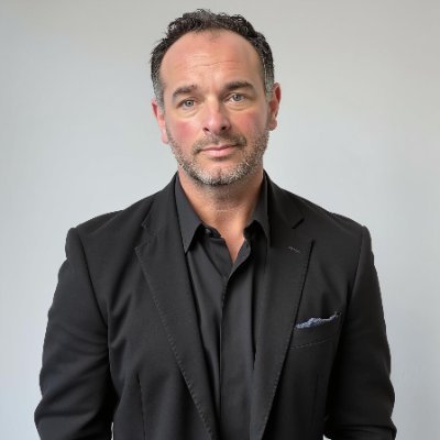 Fractional CMO | Revenue Optimization | Digital Marketing Strategy | Team Builder | Leader | Driving Growth & Results.