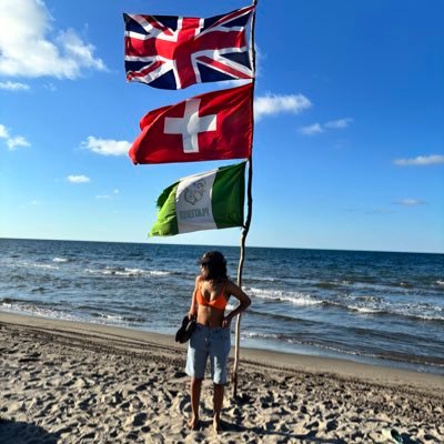 enmagibbons22's profile picture. nunca pierdas tu esencia🌴