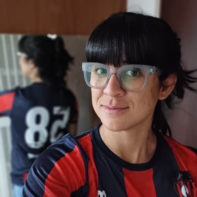 Acompañante Terapéutica/Técnica en flia. y niñez /Militante socialista / Feminista/cuerva / Porfiada y Mal llevada