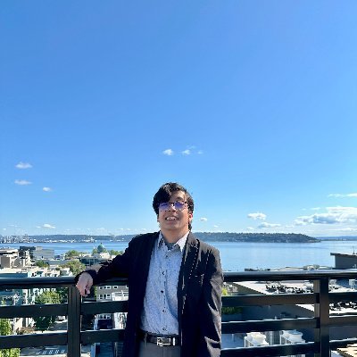 Highly motivated recent graduate from the State University of New York at Oswego with a major in Computer Science and a minor in Graphic Design.