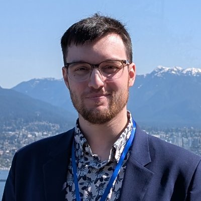 #Canucks writer, Stanchies backup @CanucksArmy, host of @TheCreaseCast. Roberto Luongo is a two-time Stanley Cup champion.
