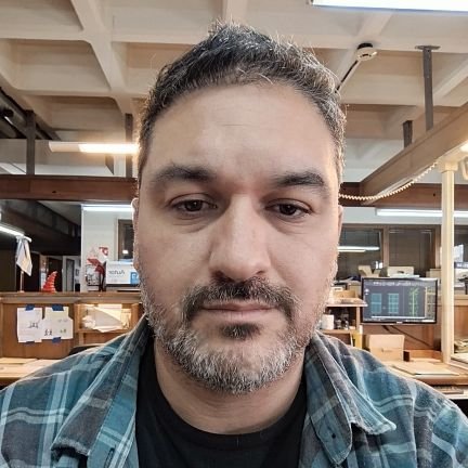 Responsable de Comunicación Institucional.