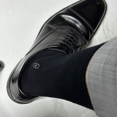 ishenry000s's profile picture. 正装｜皮鞋｜黑袜｜cb锁｜0s ｜Dom