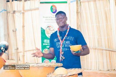 JuniorLandry's profile picture. 