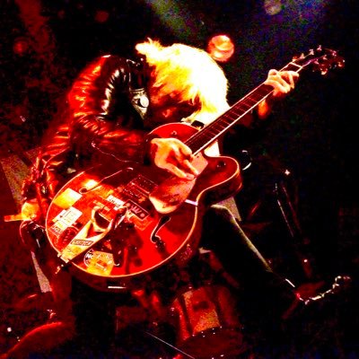 THE BEAT CHiLD(@SUPER_BEATCHiLD)で唄ったりギター弾いたり。ポッチャマだけ好き
