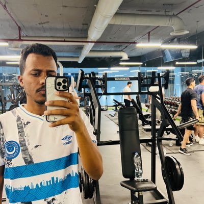 esmaail22's profile picture. 