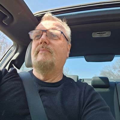 goleafsgo64's profile picture. 