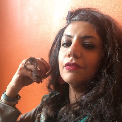 Iranian Freelance Writer, Queerfeminist, Writing in German and Farsi, Member of @HengawO & political sponsorship by @HawarHelp Email: mina.khani.de@gmail.com