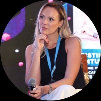 Global Media & Content Lead @Binance Frmr. @coinmarketcap & @coinbureau 8 Crypto girlie since 2015, catch me irl in Dubai