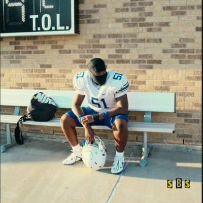 CameronMay51's profile picture. 6'4 260 | Varsity LT| Lakeview Centennial High School | Garland(TX) | 3.8 gpa |Co 2028|