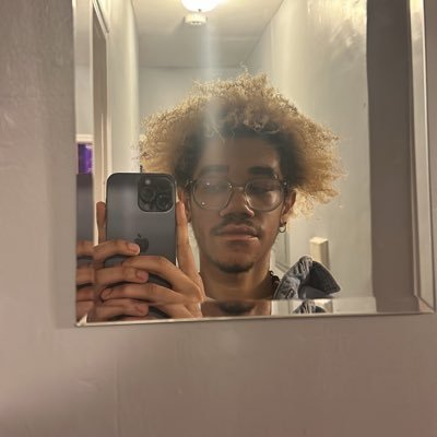 (sem-mah-jay) mystic. books closed. ig:semajzion