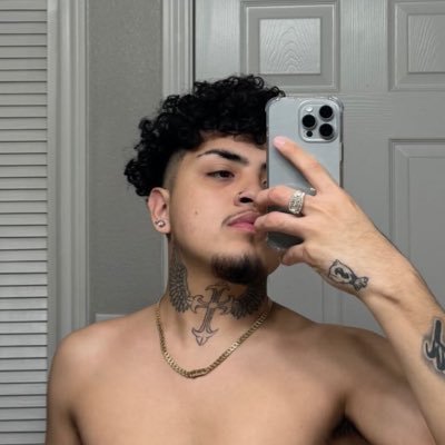 18+ Subscribe to watch my full videos 💦 I reply on my onlyfans faster. Turn your post notifications on;) / Snap @pbnandoo
