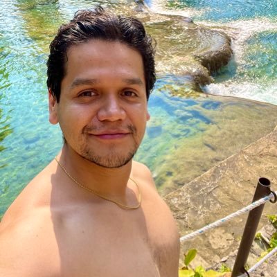 Sarcasmo, Humor Oscuro, Magia y Diversión ✨🎭🎶 ⚔️