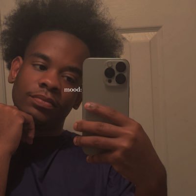 FWM!! 😈 cs I promise you imma ride you n succ you so good u gone wanna come bac 😈😈 DMs open to da fine shit 😈 #bottom #verse