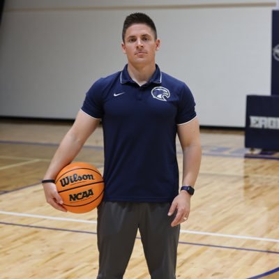 Follower of Christ, Coach, Mentor. AD @bufathletics and Head Coach @buf_mbb. Seeking to equip young men with tools to live successful, joyful lives!