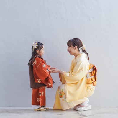 nanaco_design8's profile picture. 【バナー・サムネ中心に各種デザイン制作します！】魅力を引き出すデザインで『選ばれる1枚』を。LPやスライド制作もご相談OK！|元銀行員|丁寧な対応とヒアリングが強み|ご相談・ご依頼はDMへ！ |ポートフォリオ▼