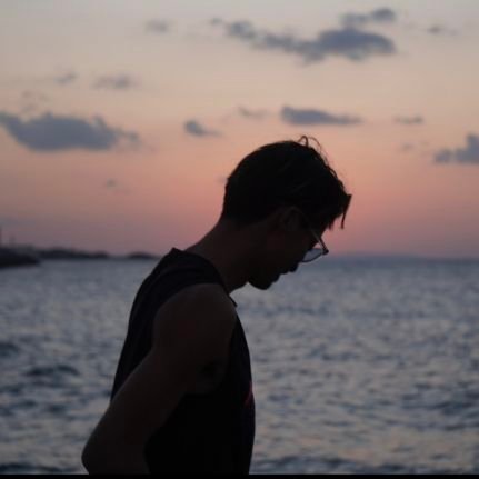 east_0501's profile picture. タイ/物流/Chula交換留学/英語、タイ語、ミャンマー語&中国語(少し)