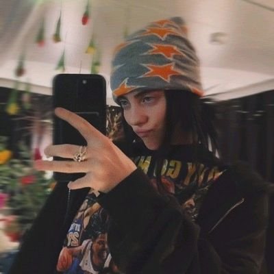 biilli_elish's profile picture. 