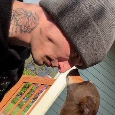 ShrimpPizza517's profile picture. Oregon | 23 | TeamSESHBozo | @SinPizzaGallery📸