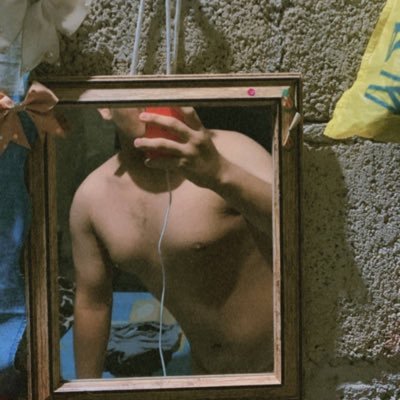 DavidIsrae48912's profile picture. 