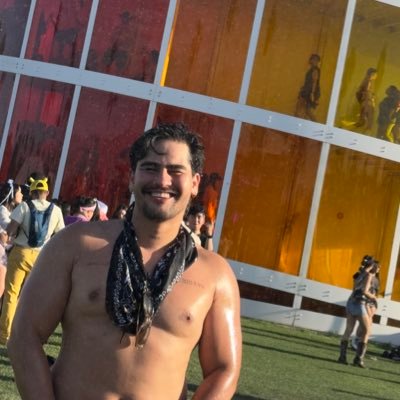 Works in Tech (SE-QA). Chaotic Evil. Cat daddy. AVG at best. He/Him/His (sometimes it). Minor Deity. INFP-T. Loveless glare. Homo Deus. HEG 🏳️🌈