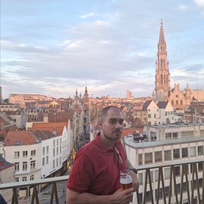 IyadSal's profile picture. 