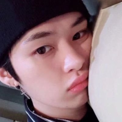  cause I'm right here waiting for us - stray kıds ♡
⠀