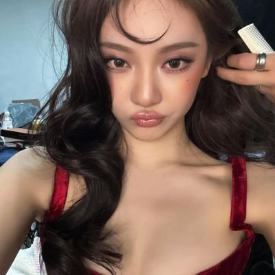 lavandening's profile picture. ningning asıgı since 2 mayıs 2022.