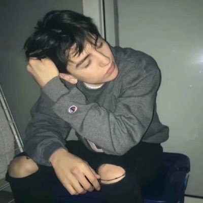 MNbao19335's profile picture. 