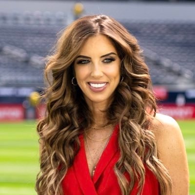 Knee surgeries, and lack of talent, ended dream of going pro. Good backup plan? Sports broadcaster. 🏈 NFL Network. ⚽️US Natl Team TNTSports