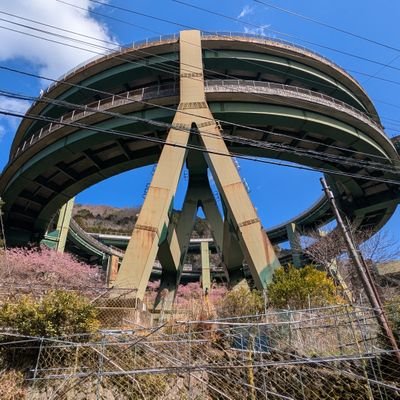 RUNTEQ68期B
未経験からエンジニアを目指してます。
学生時代にちょっとプログラミングしてました。
ゲーム、映画、小説、アコギ、ライブ
メメント、ヨルシカ、Vaundy、Ado、ウメハラ