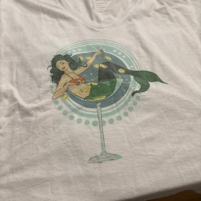 KatieJWeiss's profile picture. Another day, another ego death.