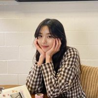 poy (@sarangheosj) 's Twitter Profile