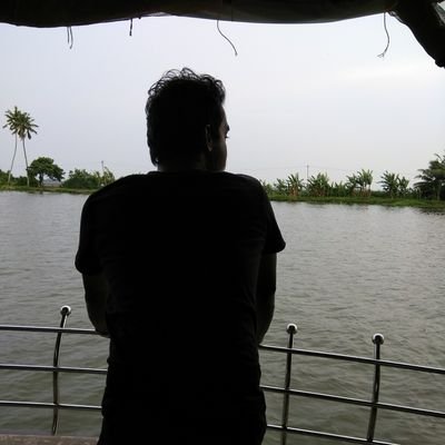 malvanispices's profile picture. lone wolf personality, google will tell more about me than I could ever