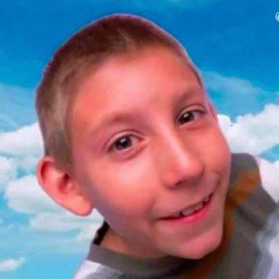 Awkward_Tj's profile picture. I have 400 mouses and 400 houses