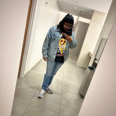 VUU Alum 🐾| Social Loner 💚| 1906 🦍 | 🧭somewherenthe🌍