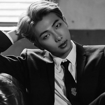 #Roleplayer || NSFW || Kim Namjoon face claim || Straight || Leader & Rapper in Grup ||