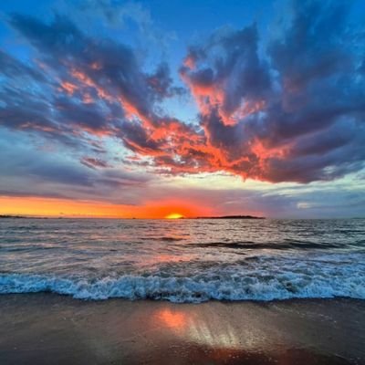 deepak_flyhigh's profile picture. IT| Travelling|Technology|Contemporary Society| ❤️ Equity investing| ❤️ Badminton 🏸| ❤️Chess