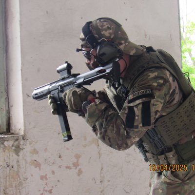 const7338's profile picture. 