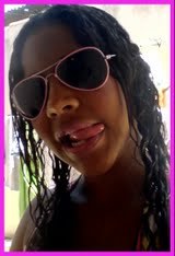 14 anos, apaixonada, louca , feliz , e amg daaaa @karozita123' s2 quer saber mais? Só seguir '