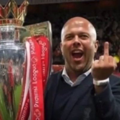 Skottychops's profile picture. Tormented dad of 3