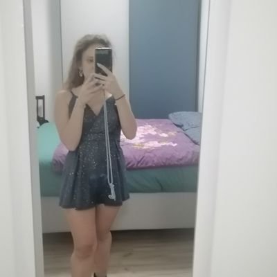 @Valelea98