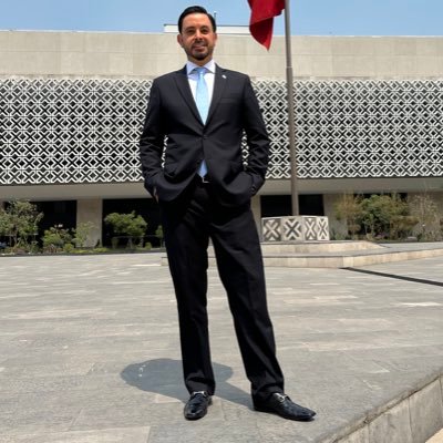 Abogado, Consultor Político. Convencido que podemos construir un país más equitativo, una Guatemala para TODOS. #HeForShe