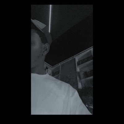 omo_kosa's profile picture. omoh💔